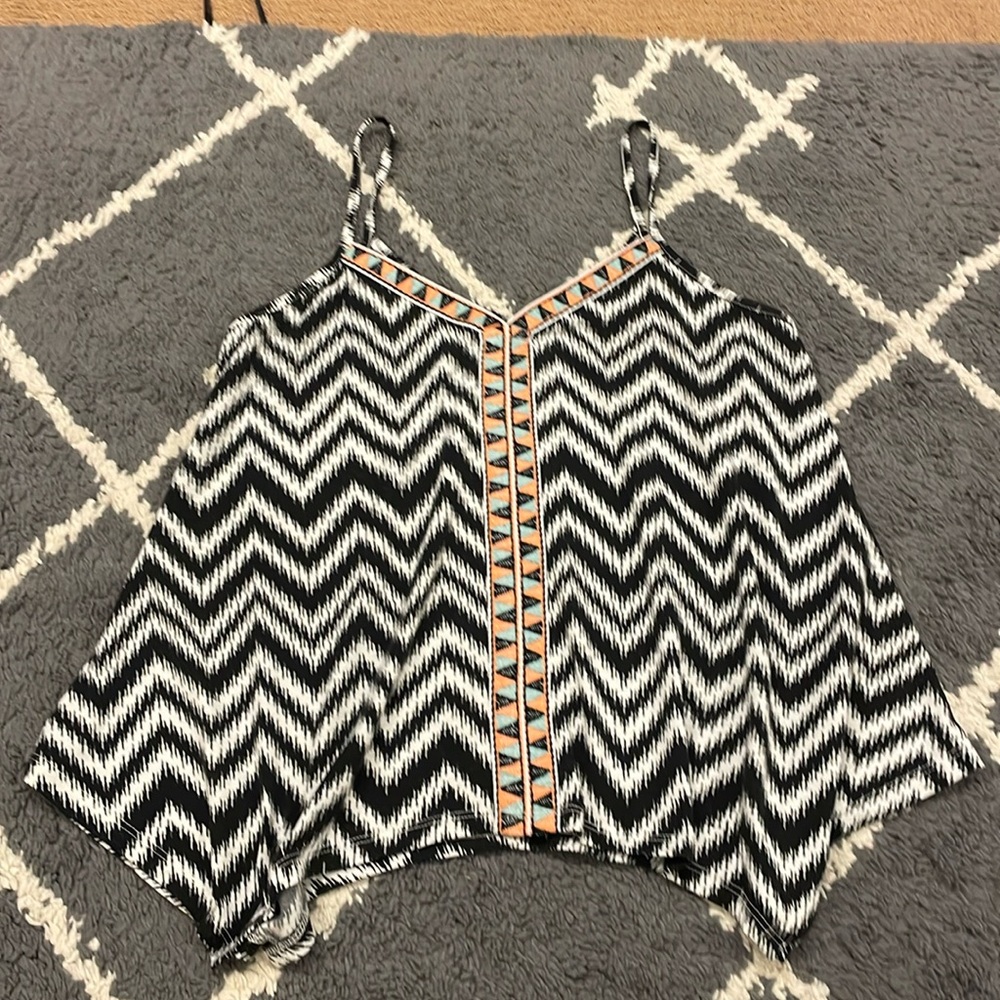 Mason & Mackenzie Patterned Tank Top - Medium